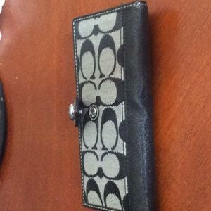 Coach wallet